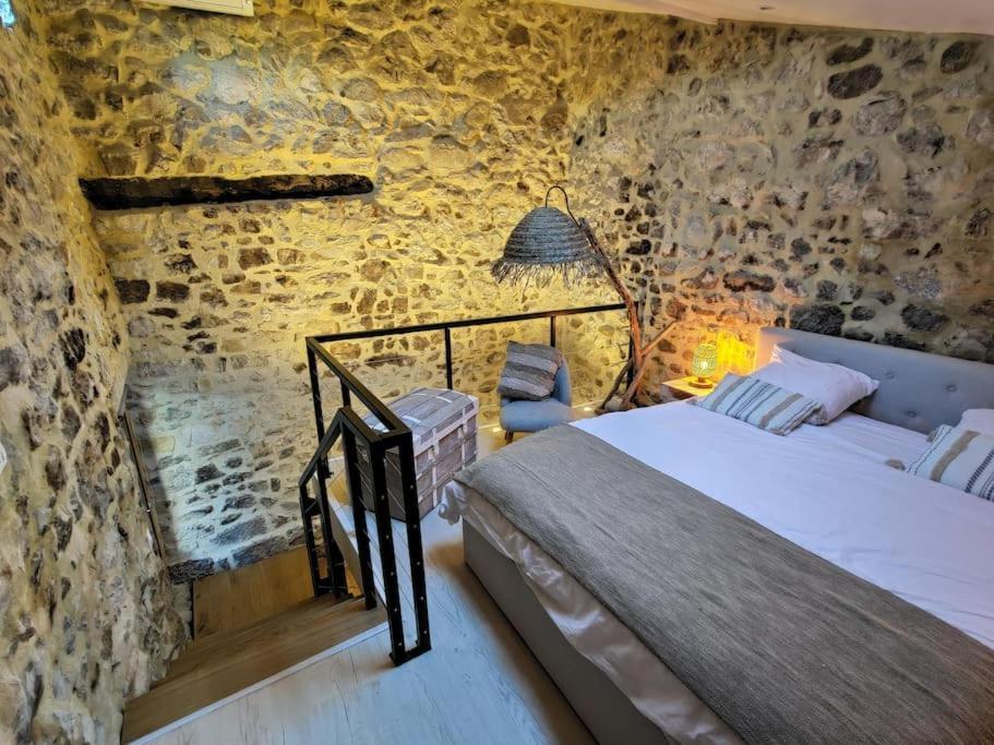 La Romarine * Chauzon